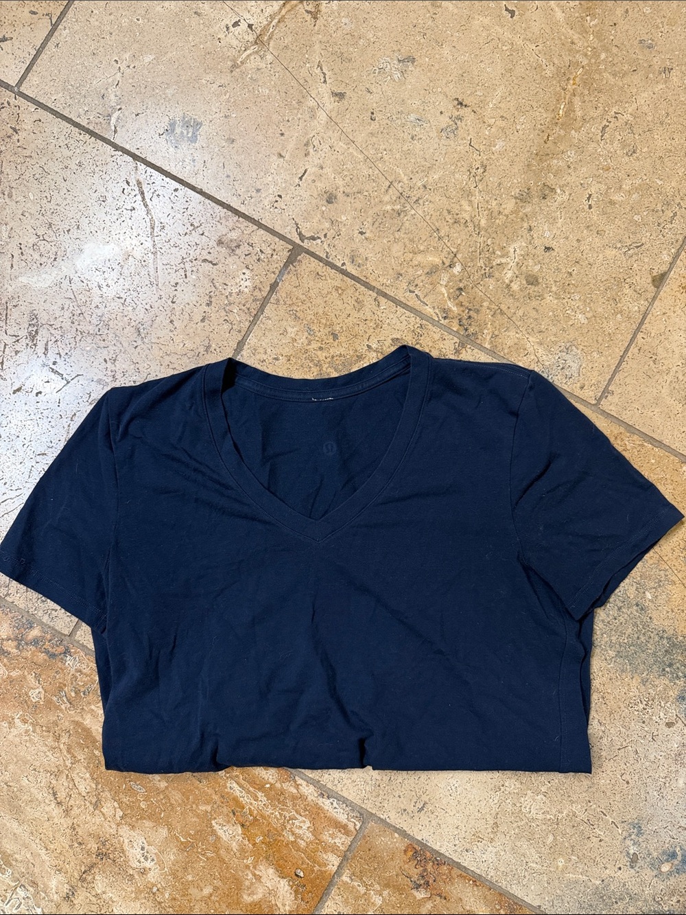 lululemon athletica Navy V-Neck Short Sleeve Tee